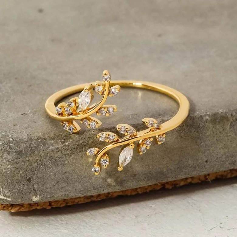 Round Cut Diamond Ring-Gold Jeweled Vine Ring