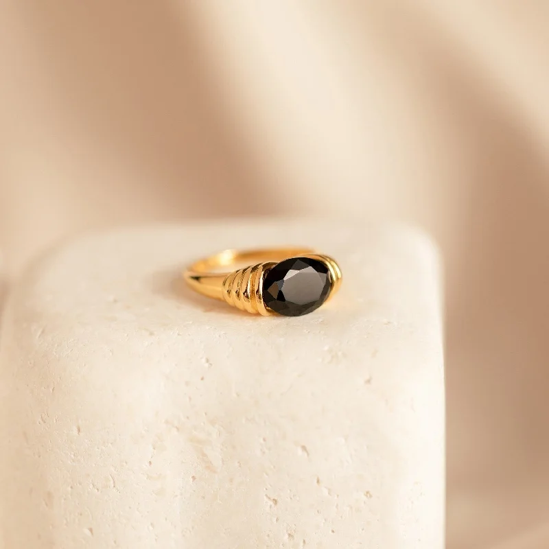 Customizable Gold Ring-Dusk Signet Ring