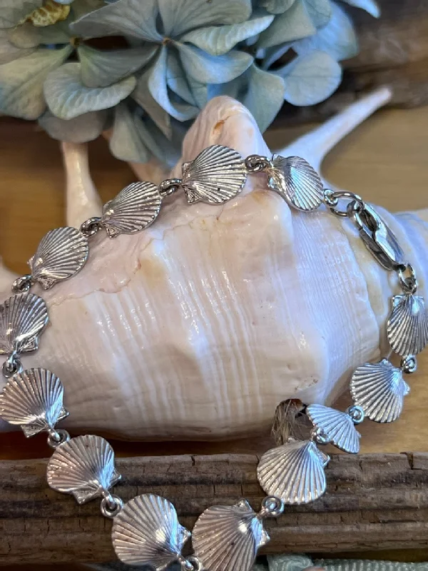 Personalized Gemstone Bracelet-Scallop Shell Bracelet (RA)