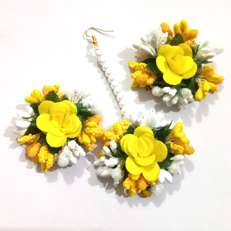 Handcrafted Earrings-Kavyas Kreation Floral Earrings With Mangtikka