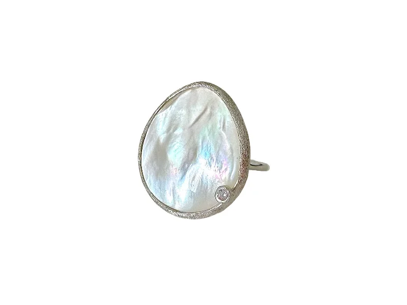 Simple Diamond Band-MOTHER OR PEARL SILVER RING